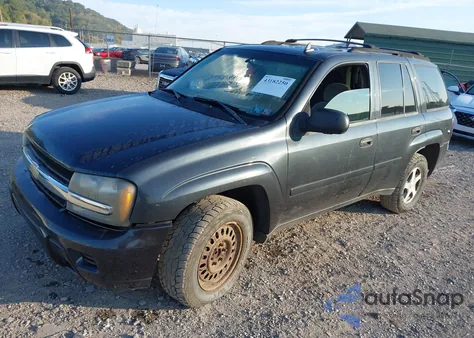 2006 Chevrolet Trailblazer Ls из США, поврежденный, VIN 1GNDS13S262312565